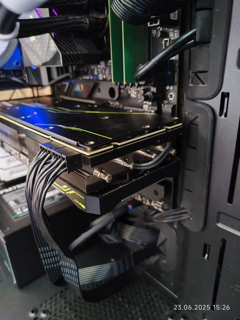 Видеокарта MSI RTX 2080 Ti 11GB VENTUS GP OC