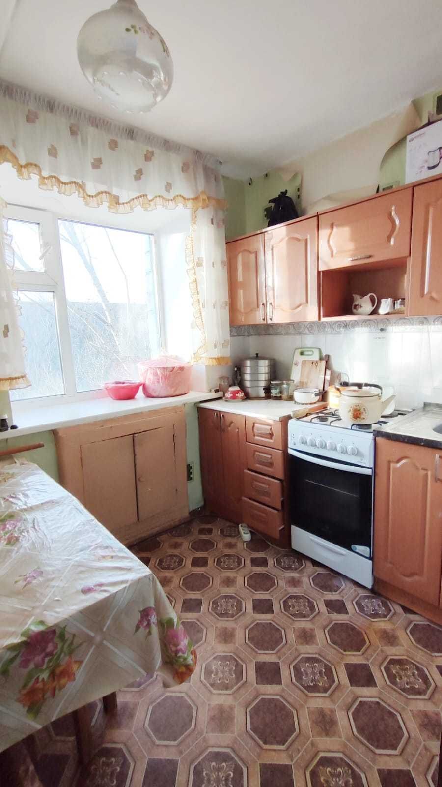 *Продам 2 комн квартиру 13 мкр-н. Помощь в ипотеке. Торг