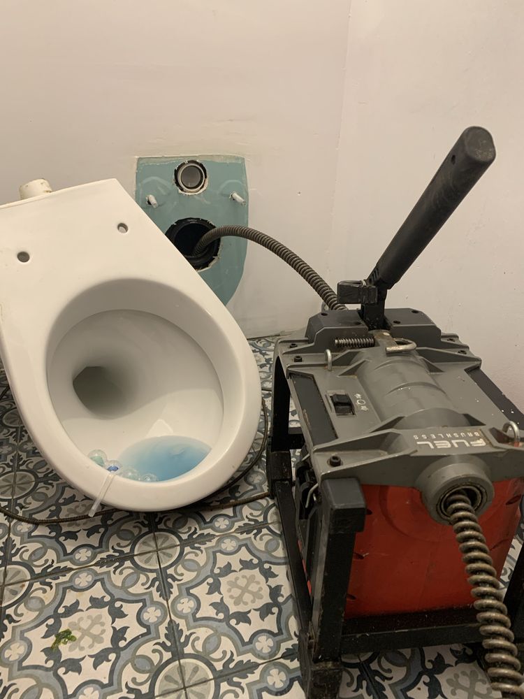 Desfundare wc chiuveta tevi canalizare Ploiesti Non Stop