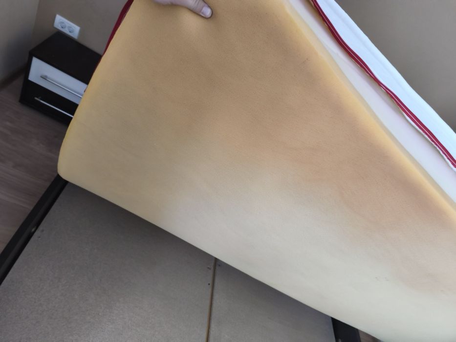 Set pat + saltea cu memorie 1.60 x 2.00 + 2 x noptiere