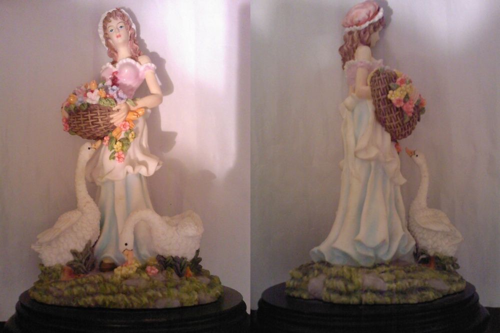 Domnisoara, cos de flori si gaste / ied, bibelou colectia Leonardo