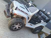 Masina electrica copii Jeep Wrangler Rubicon fără fir în alb