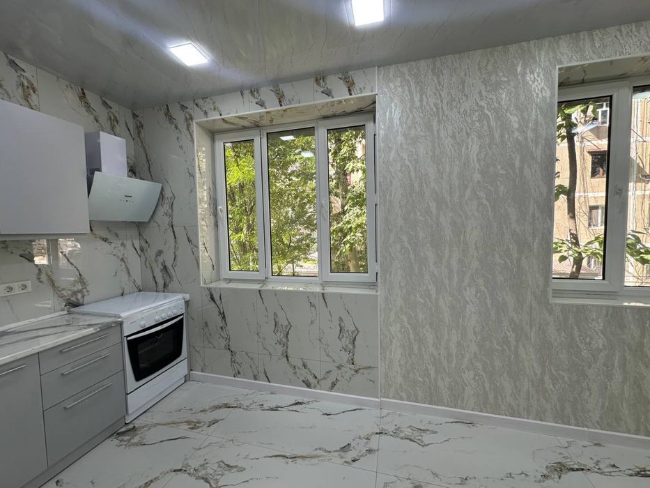 Продаётся своя квартира на Карасу 1.