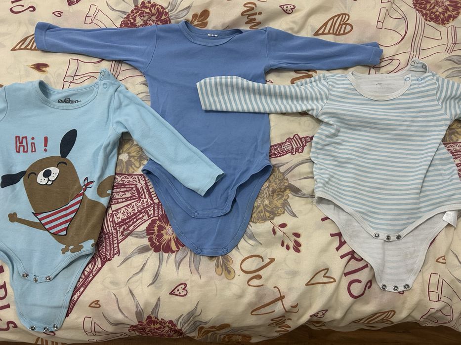 Продавам дрехи 86размер за момче