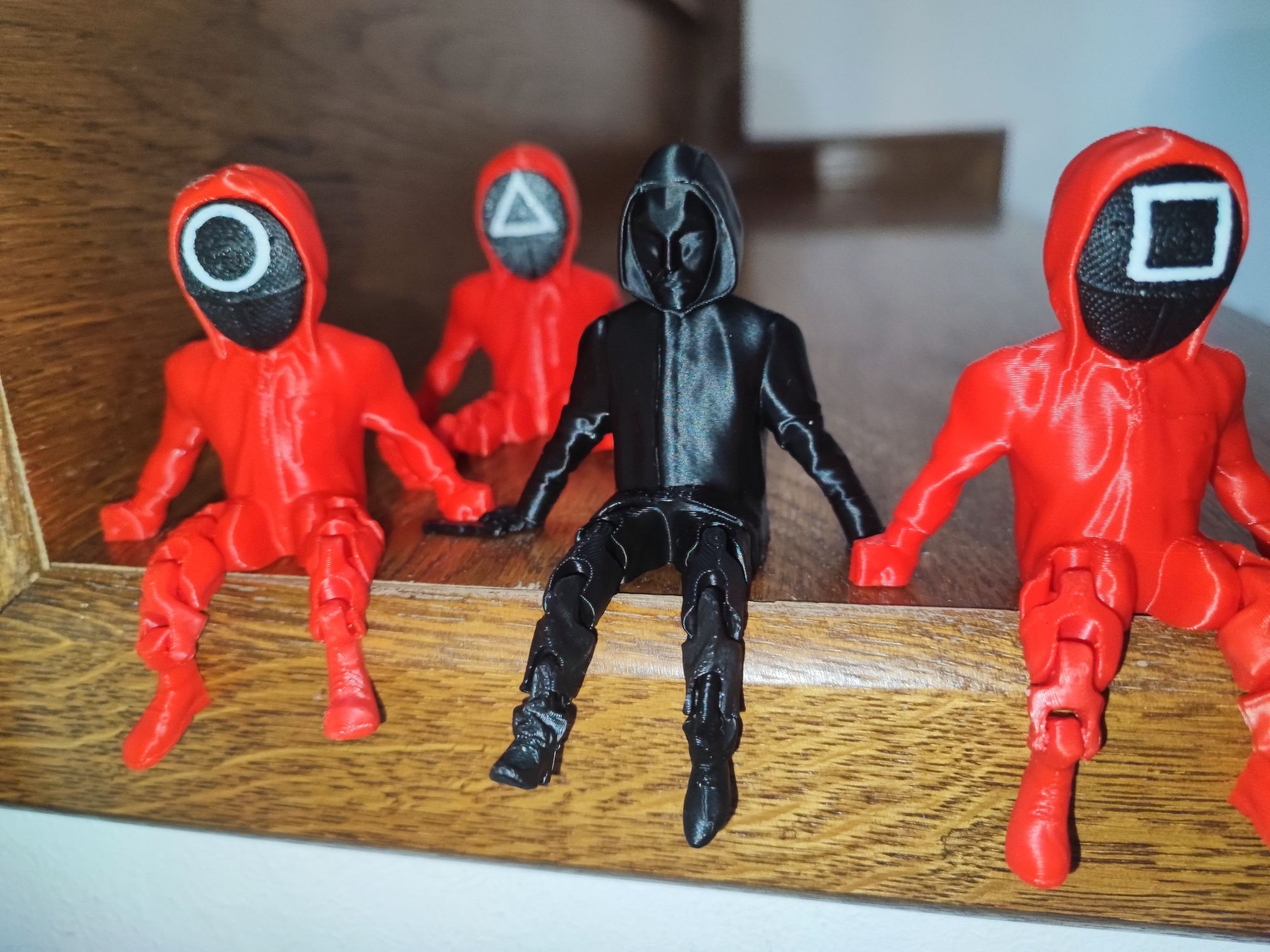 Figurine squid game