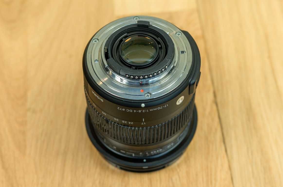 Sigma 17-70mm f2.8-4 C OS pentru Nikon F mount