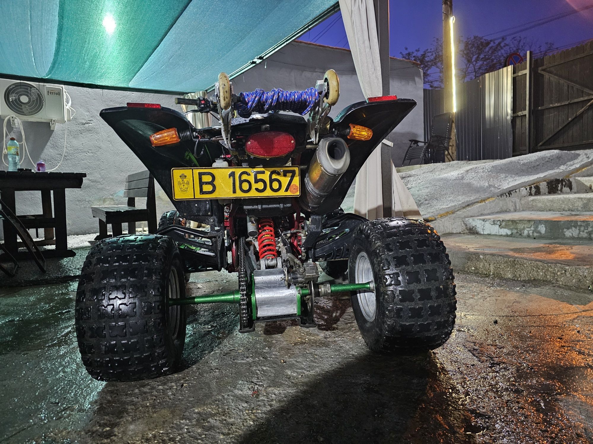 Yamaha Raptor 660R
