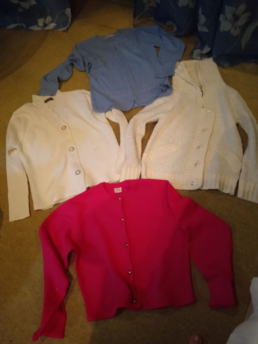 Продам детскую одежду