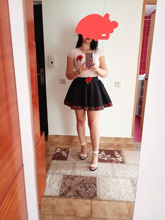 Fuste cu motive tradiționale