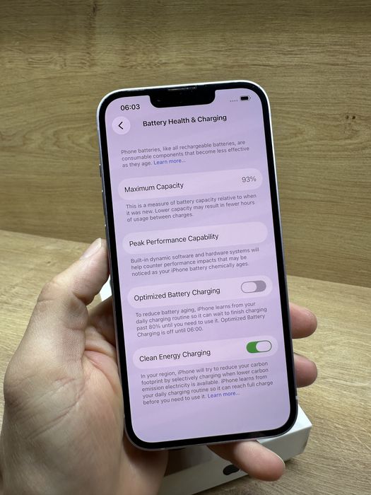 iPhone 14 128Gb Purple mov 93% battery life