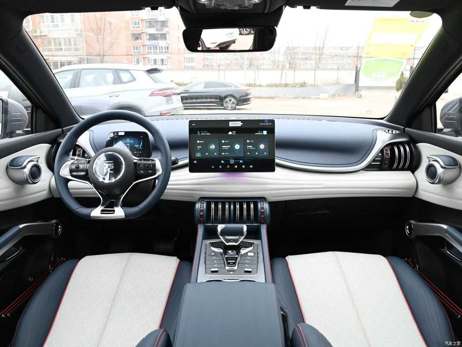 БЙД Юан Ап 2025 нахт ва насия