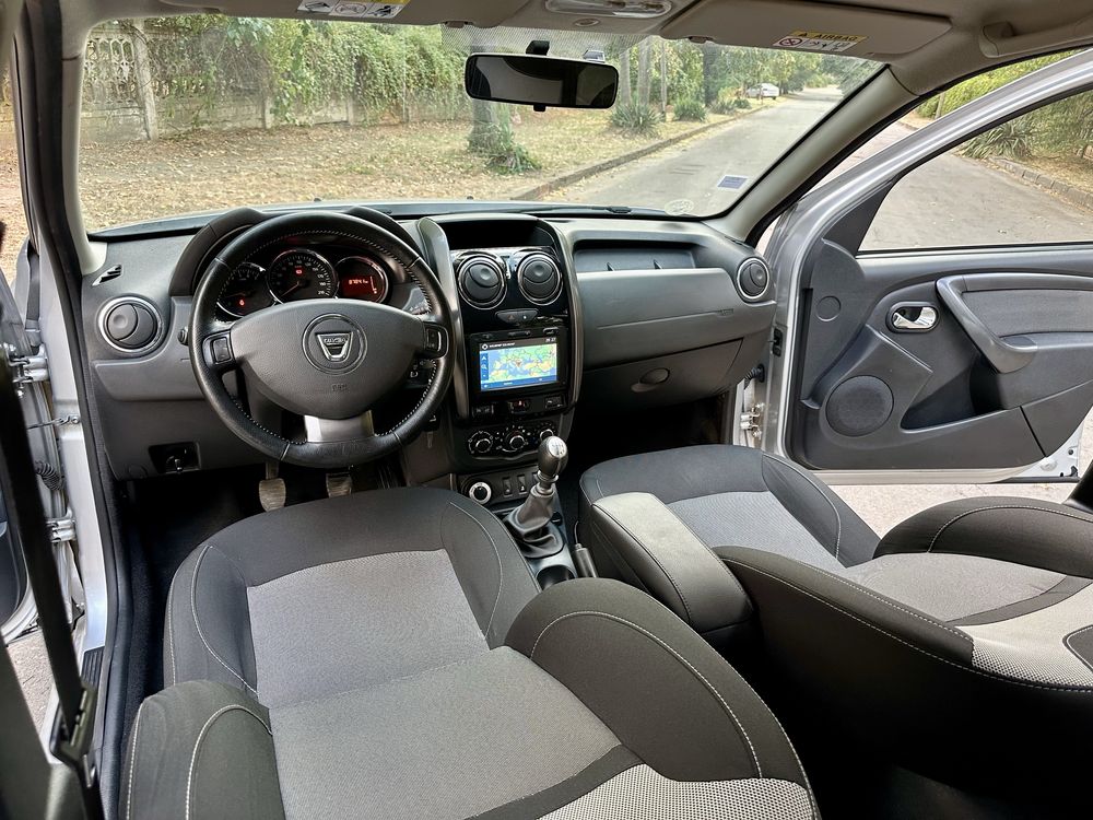 Dacia Duster/1.5Dci 110CP/4X4 La Buton/Euro 6/Naviatie/Camera