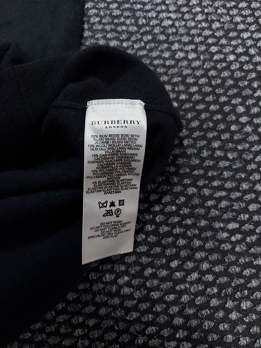 Burberry пуловер тип потник M дамски