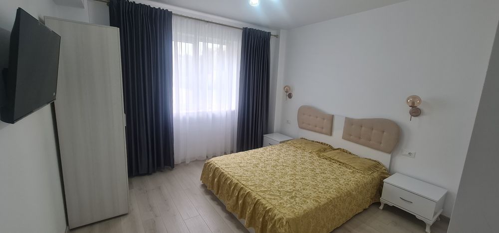 Închiriez apartament în Fălticeni