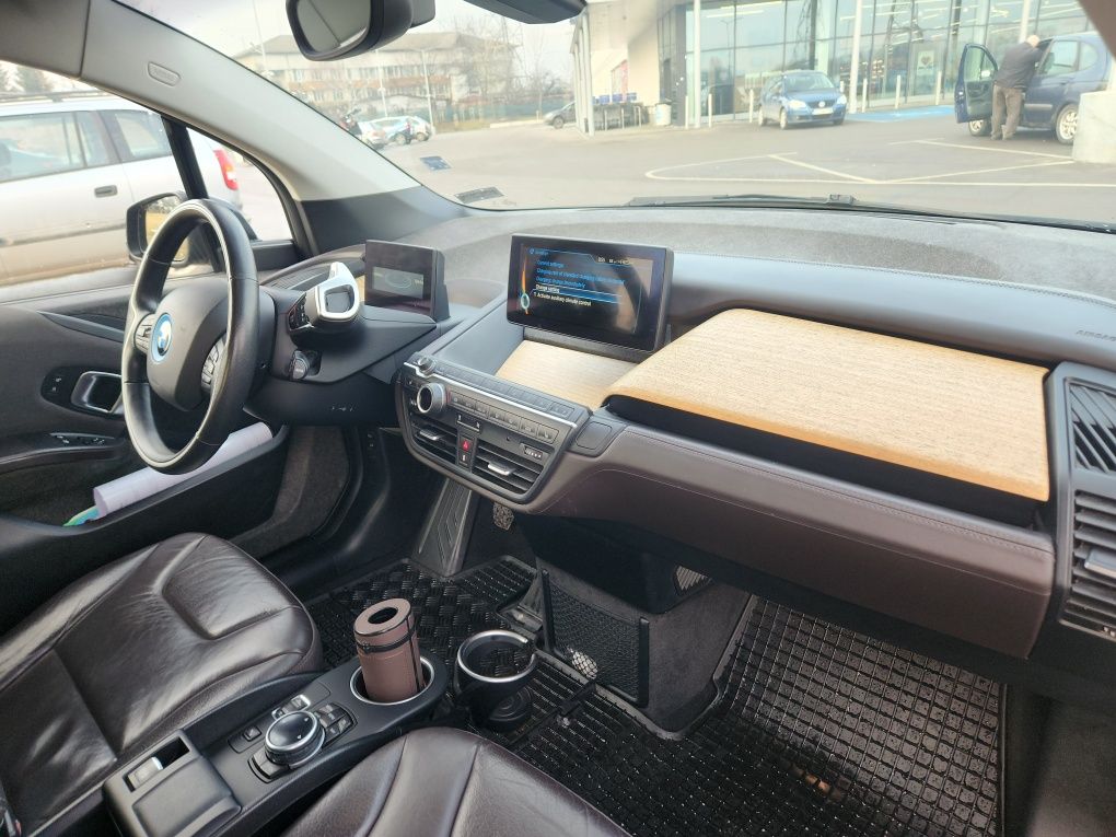 BMW i3 60 ah всички екстри без панорама
