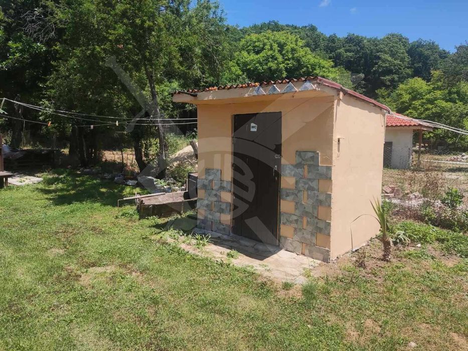 Вила във село Младежко 45892