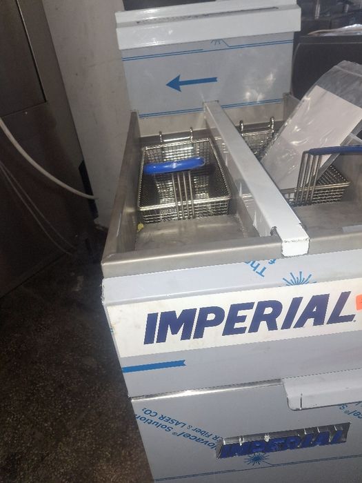 Фритюрник НОВ професионален на газ IMPERIAL