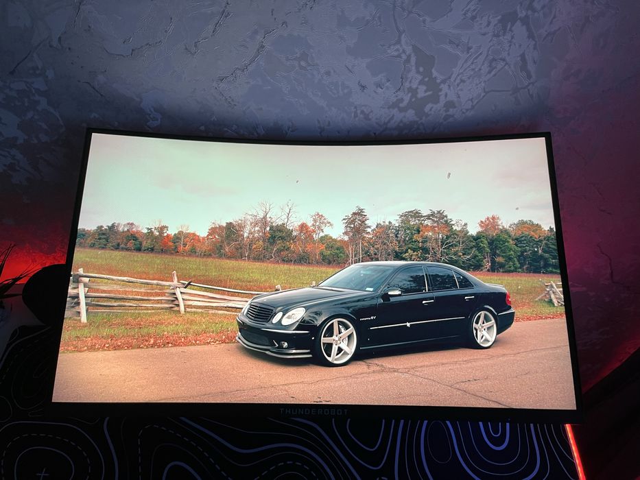 Монитор Thunderobot