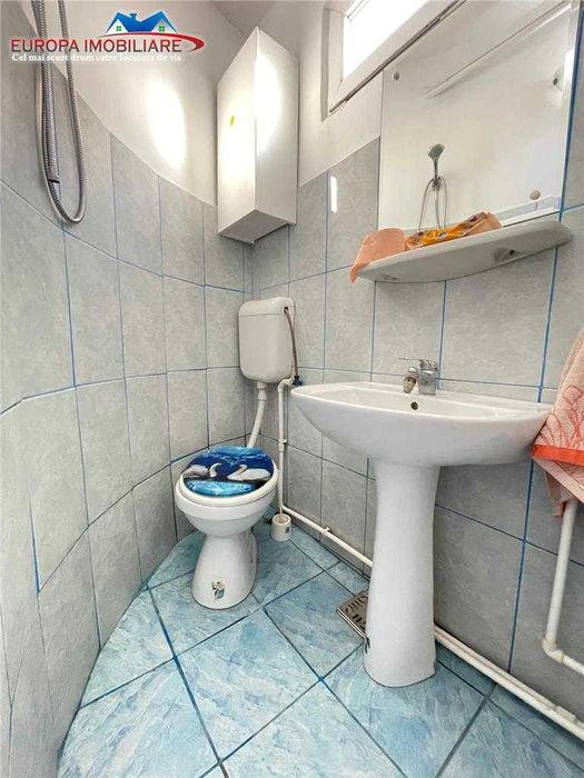 Vand casa oras Tulcea, zona ultracentrala