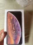Iphone xs sotiladi yangi 2kun oldin keldi 100yomkstda  300$ kelishilad