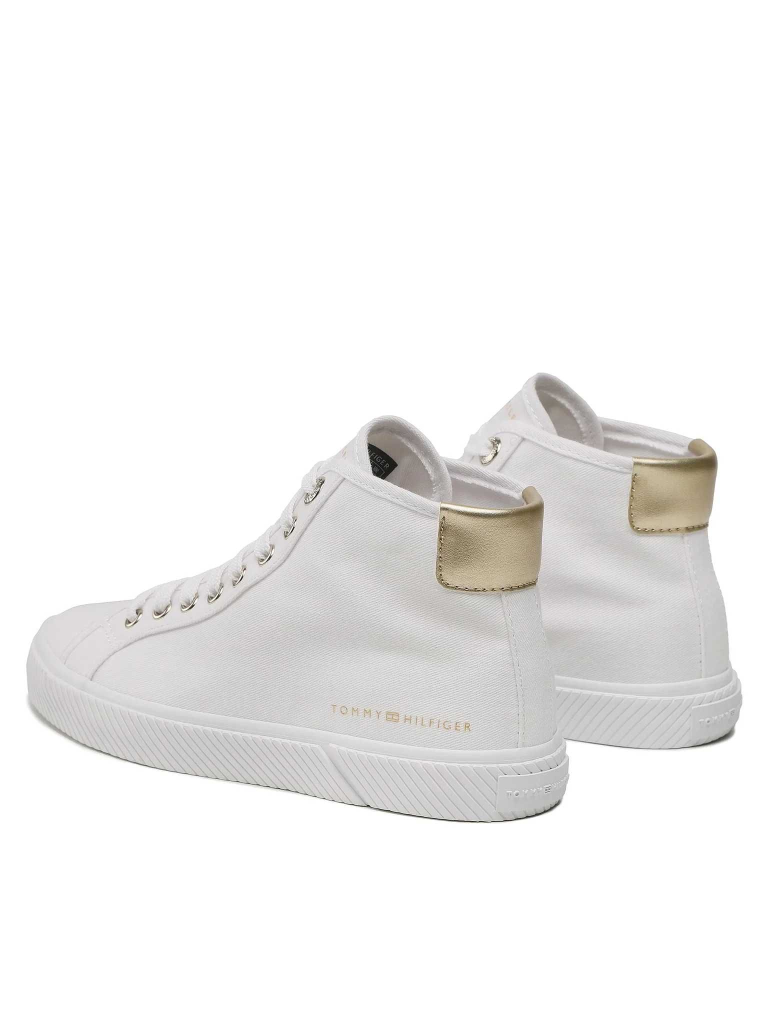 Нови сникърси Tommy Hilfiger - размер 39 с кутия