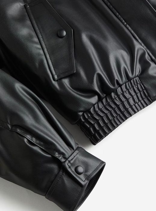 Яке от кожа H&M!