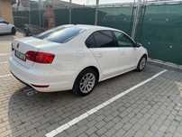 Vand volkswagen Jetta  2011