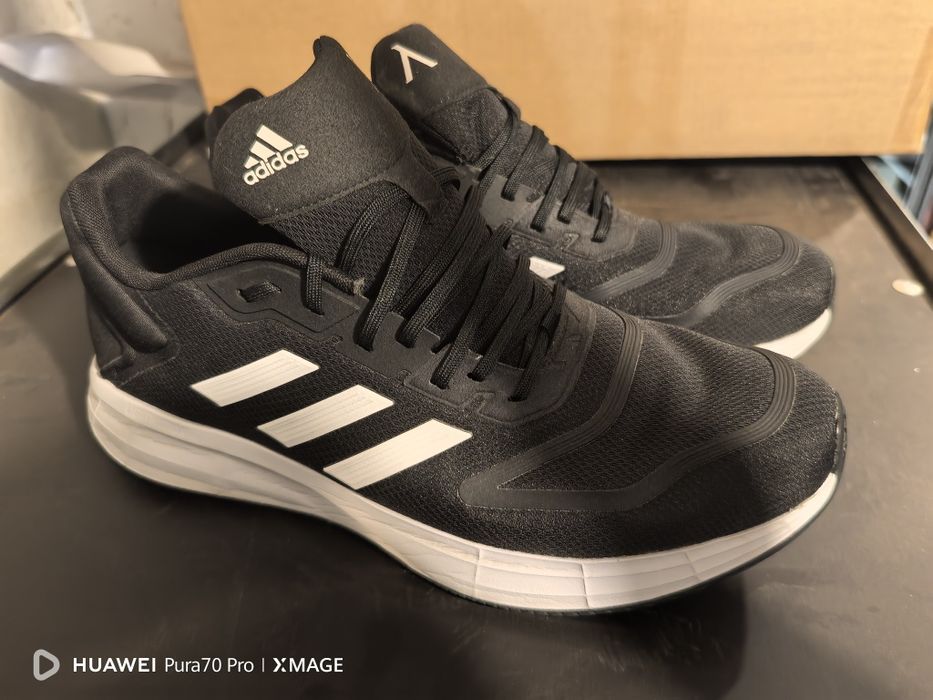 Маратонки на ЛЕВСКИ