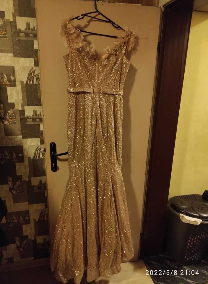 Официална/бална рокля размер М