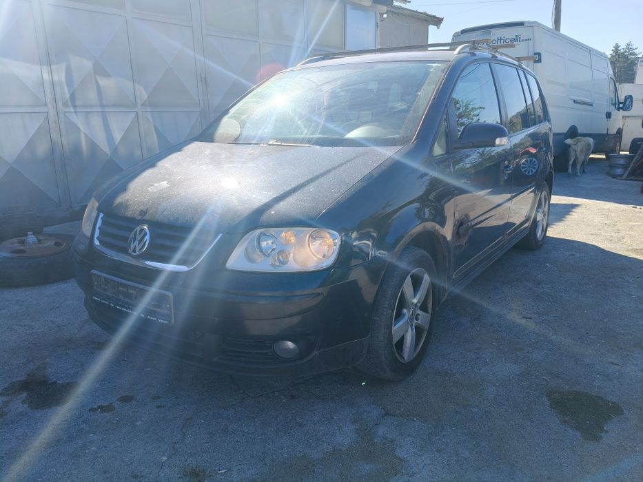 Фолксваген тоуран 1.9 тди 6 Ск Volkswagen Touran 7 местен !