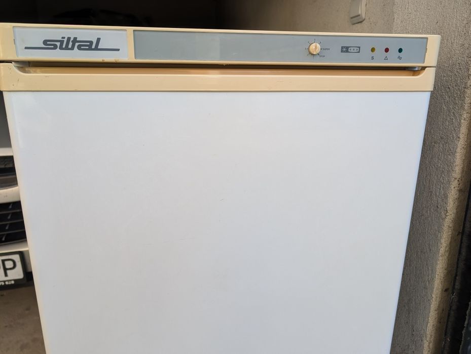 Фризер с врата Siltal