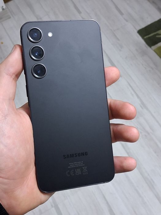 Vand Samsung S23+ 512gb