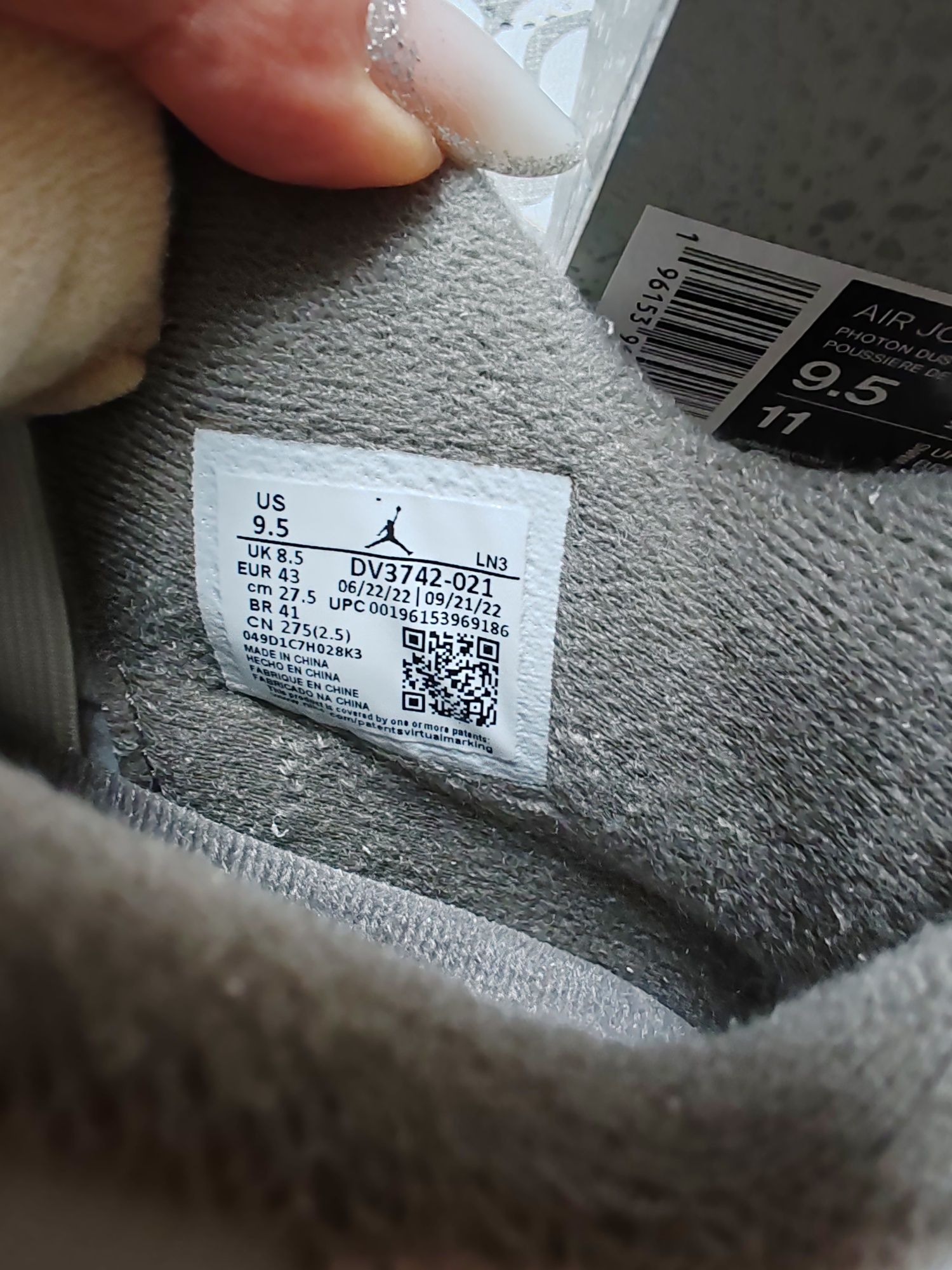Air Jordan 4 Retro Se 41 și 43