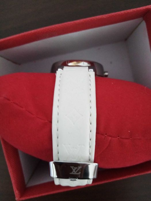 Ceas Louis Vuitton