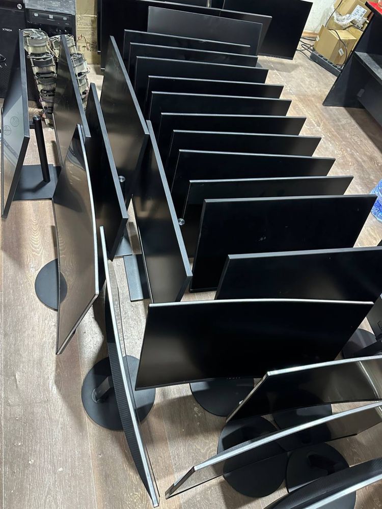 IMMER 24" 75hz Curved Monitor Holat zo'r