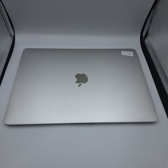 Apple NacBook Air 2019 Intel I7 256SSD 8Gb Încărcător
