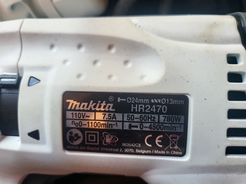Vând bormașini Makita și Bosch noi la 110 volți