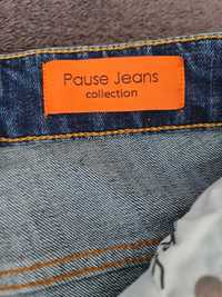 Продавам мъжки дънки Pause Jeans