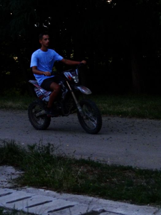 Vând cross 125 4t