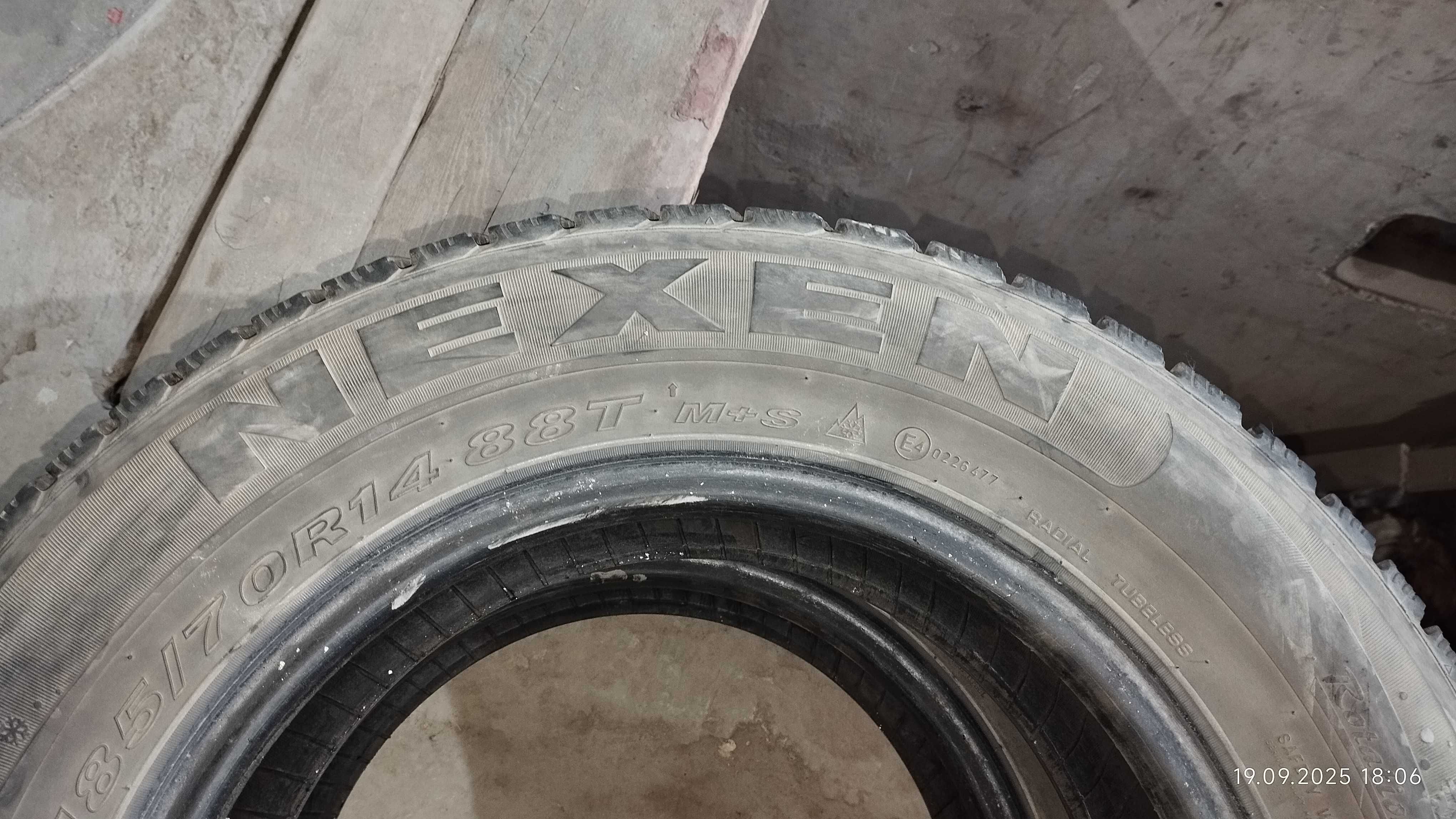 Зимние шины 185 \70 R-14 NEXEN