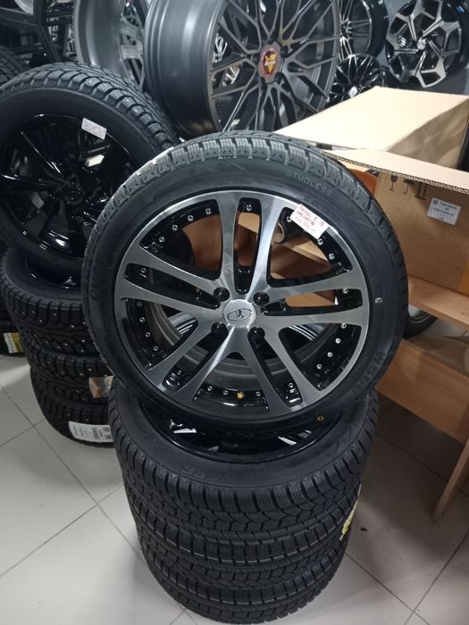 Продам шины комплект