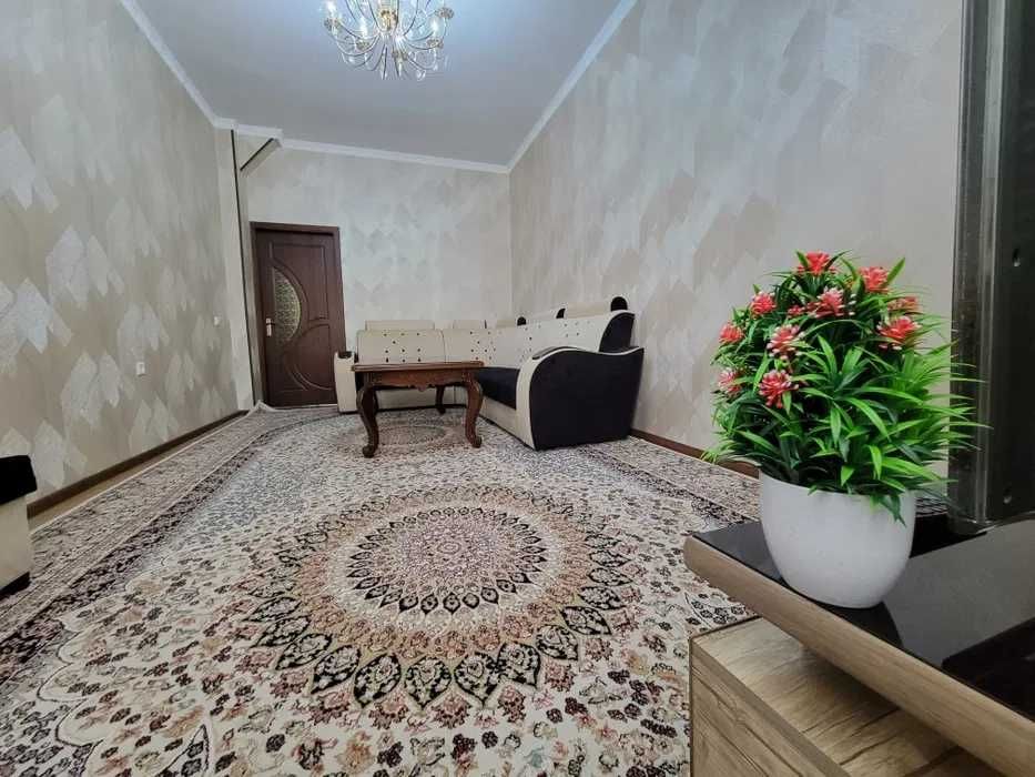 *СРОЧНО СДАМ 2\5\9 Самарканд Дарвоза/Чорсу.838*