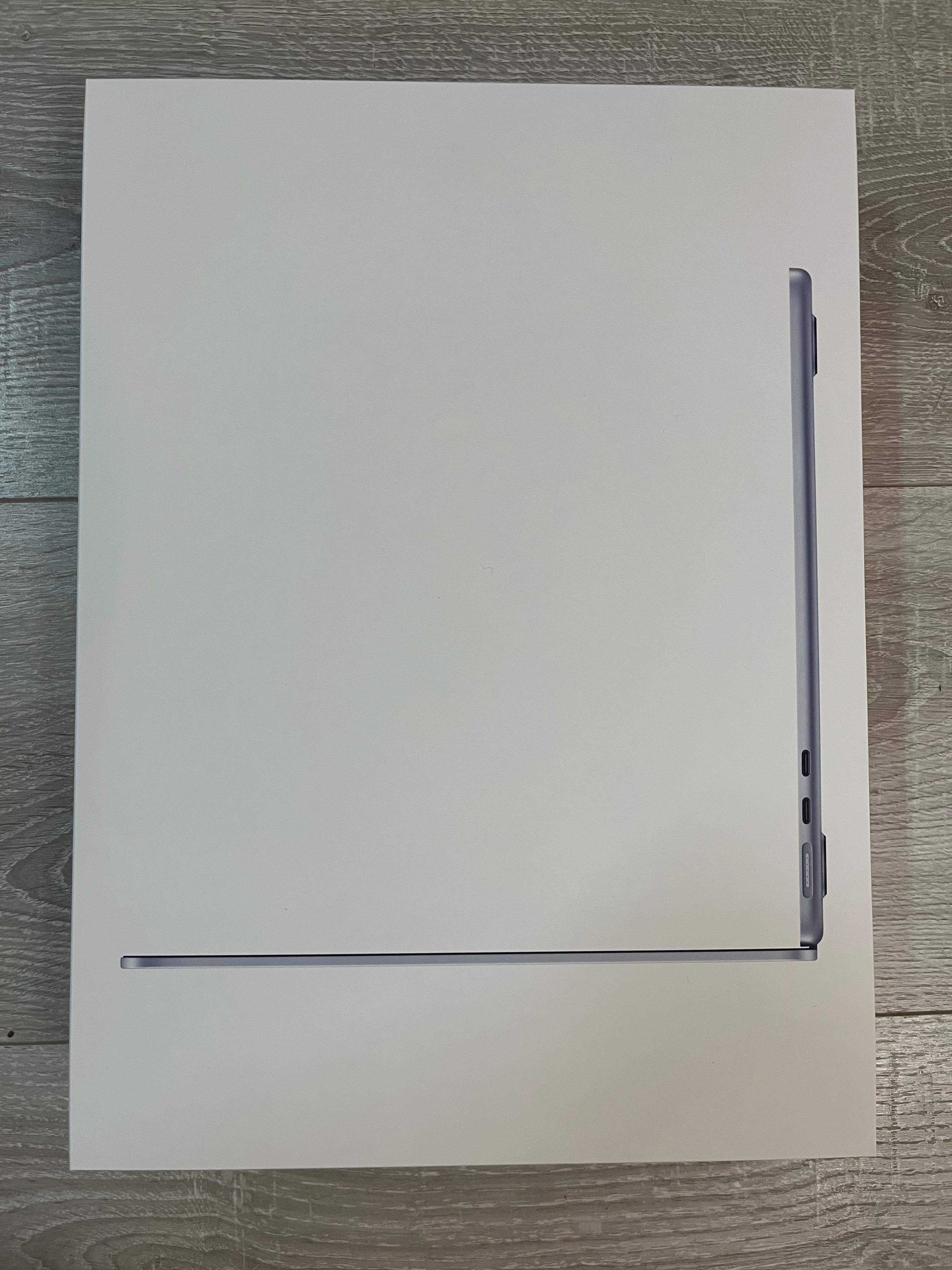 MacBook Air 13” M4 16GB RAM 256GB SSD. 12 месеца гаранция.
