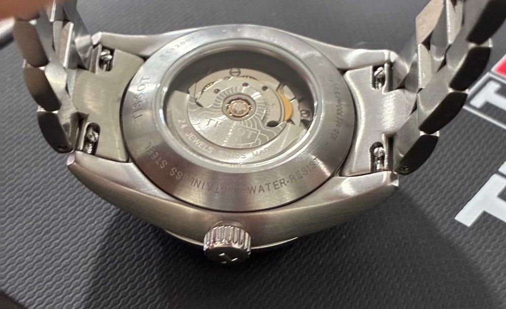 Швейцарски дамски механичен часовник Tissot T132.007