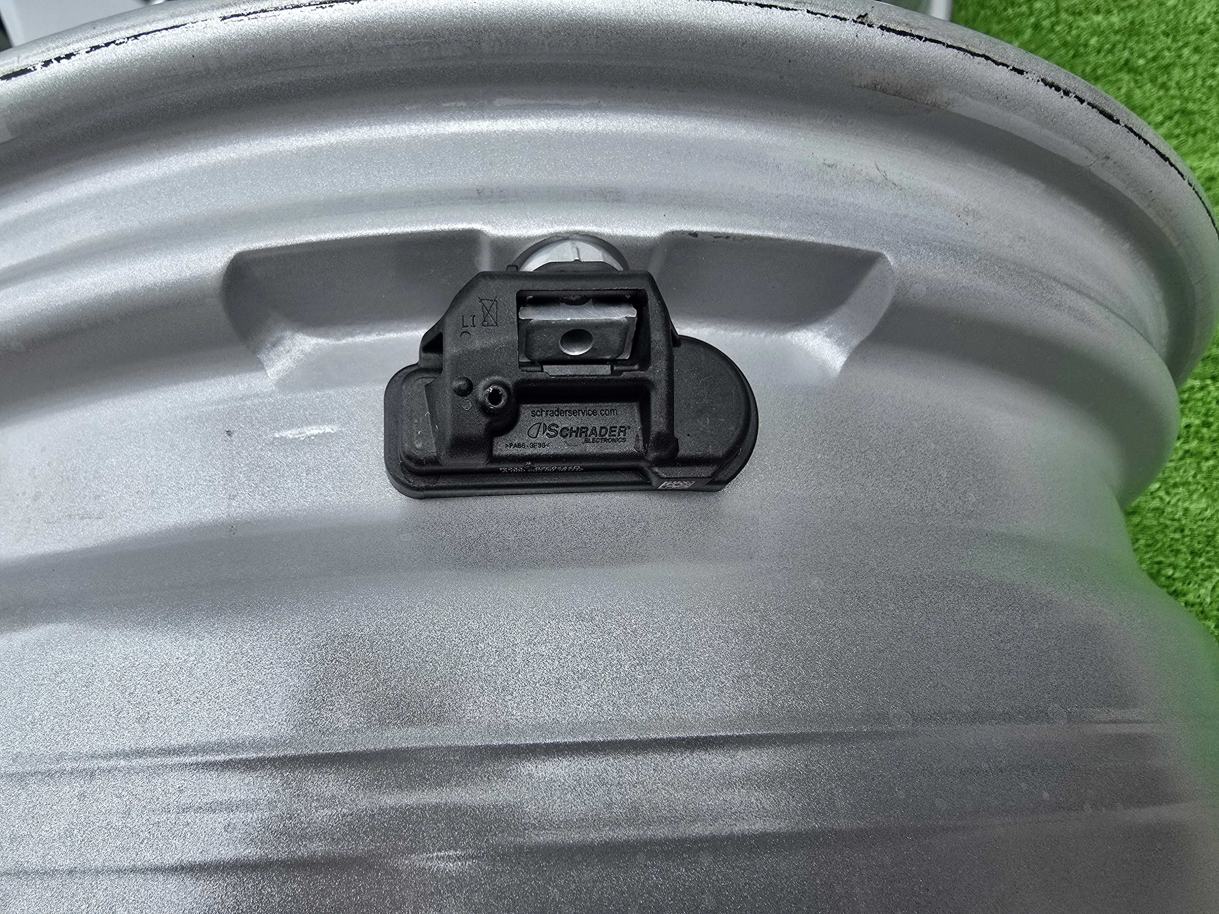 Оригинални джанти MERCEDES 17" A, B, C. CLA- klass