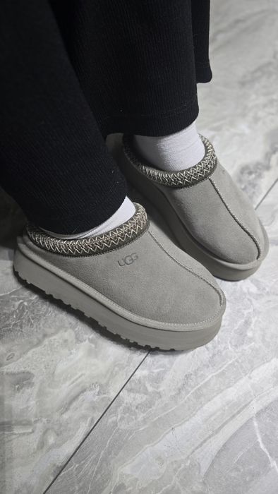 Ugg model tazz 2