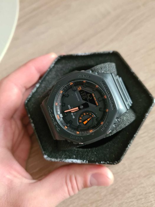 Ceas G Shock GA-2100