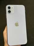 Vand Iphone 11 in stare bună.