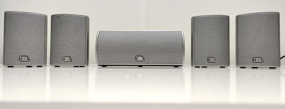 JBL 140 SAT 5.1 centru + 4 sateliti din sistem SCS