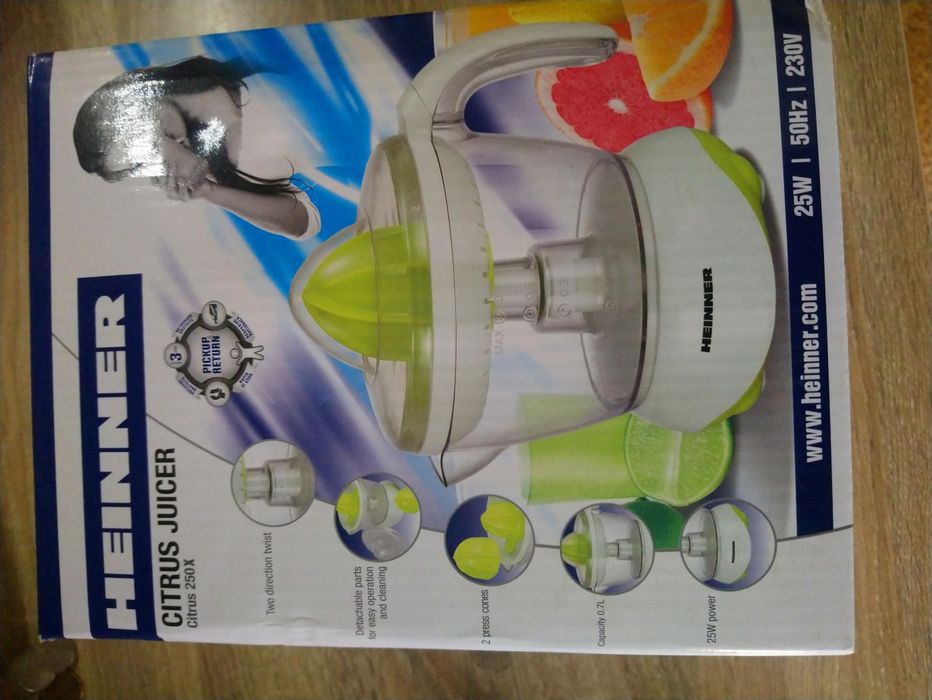 Storcator citrice electric